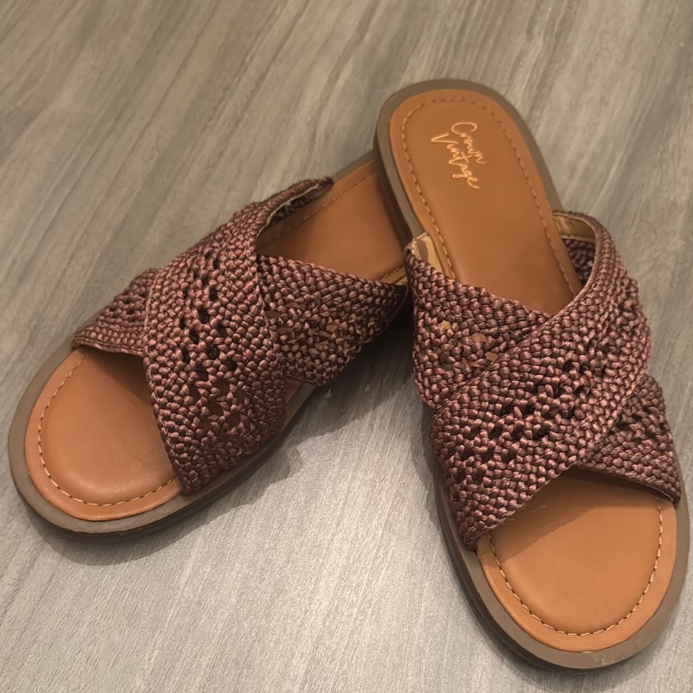 Women’s Brown Woven Sandals- size 11
